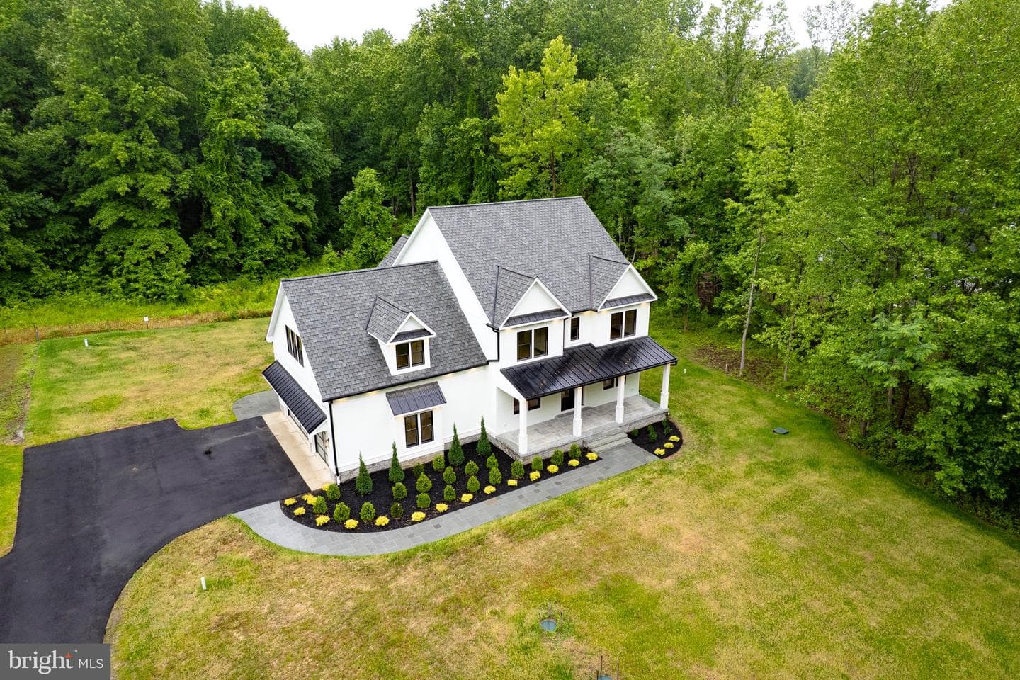 934 Chesterfield Road photo 73