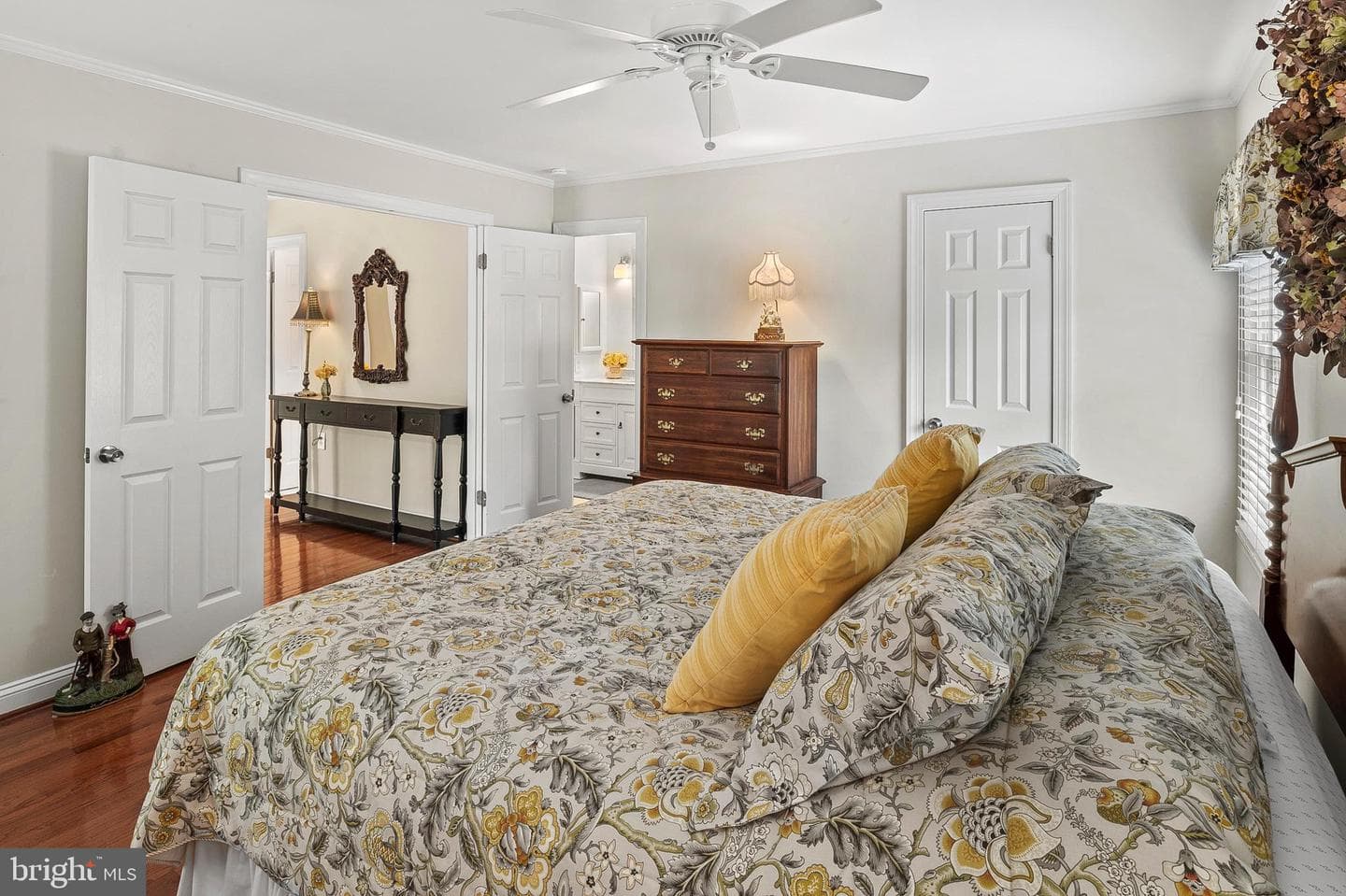 2 Leeward Court photo 28