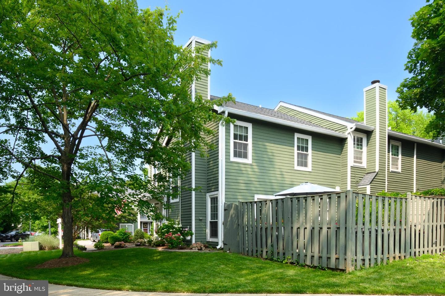 2 Leeward Court photo 39