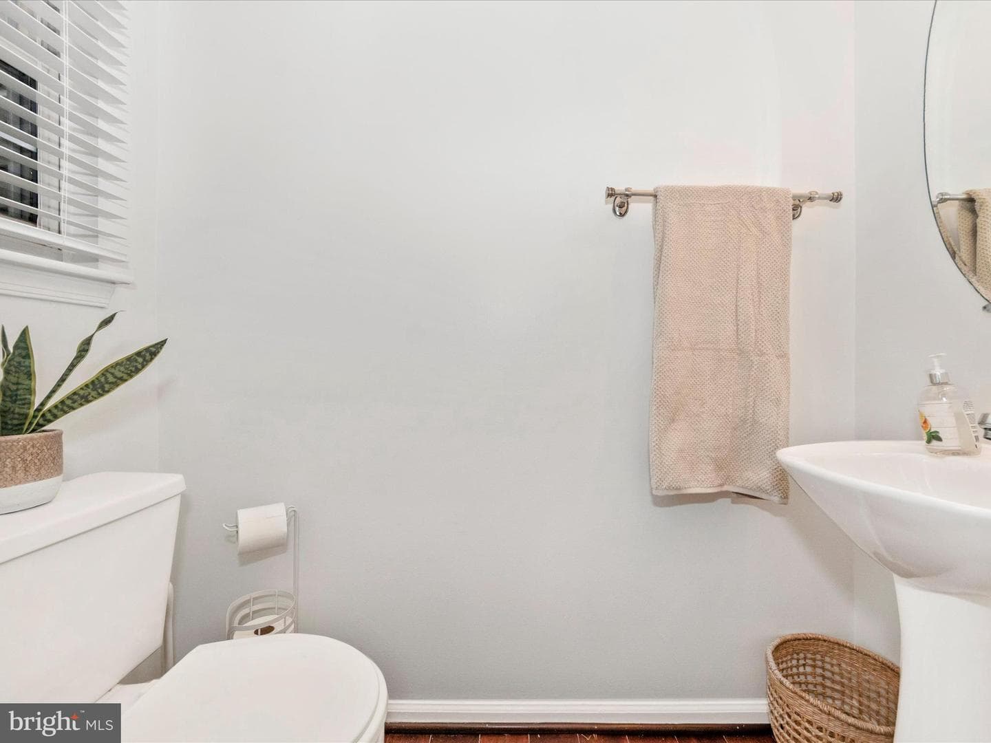 2482 Wentworth Drive #2482 photo 10