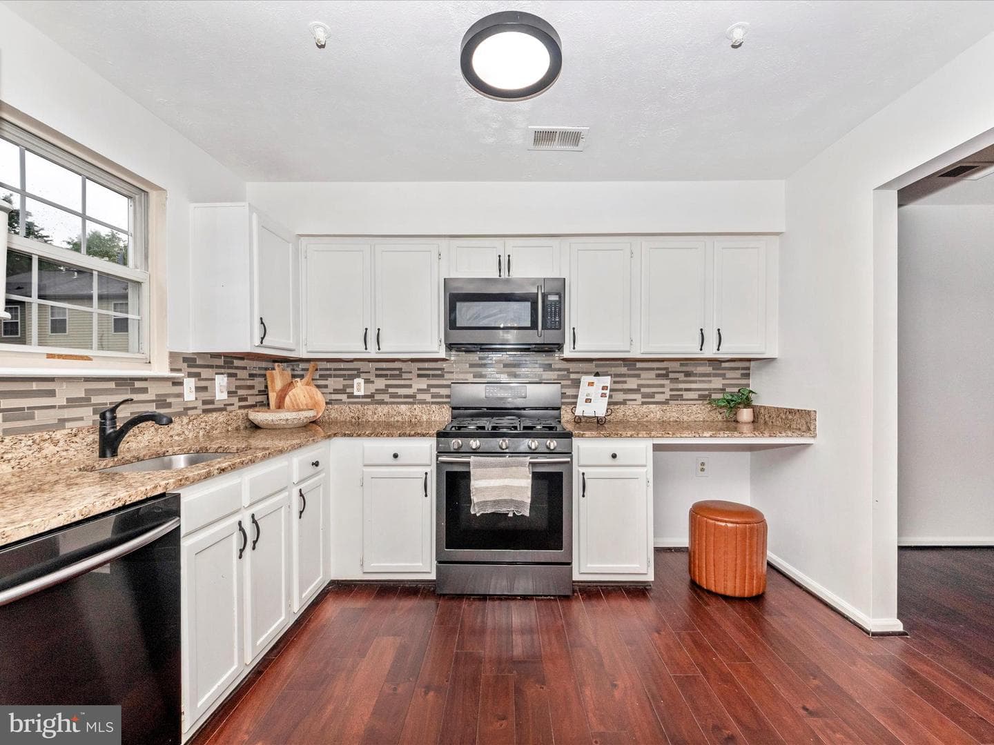 2482 Wentworth Drive #2482 photo 16