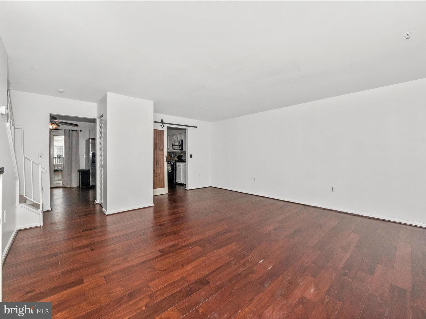 2482 Wentworth Drive #2482 photo 3