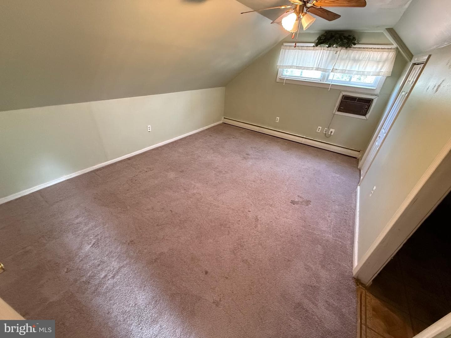15 S Meadow Drive photo 35