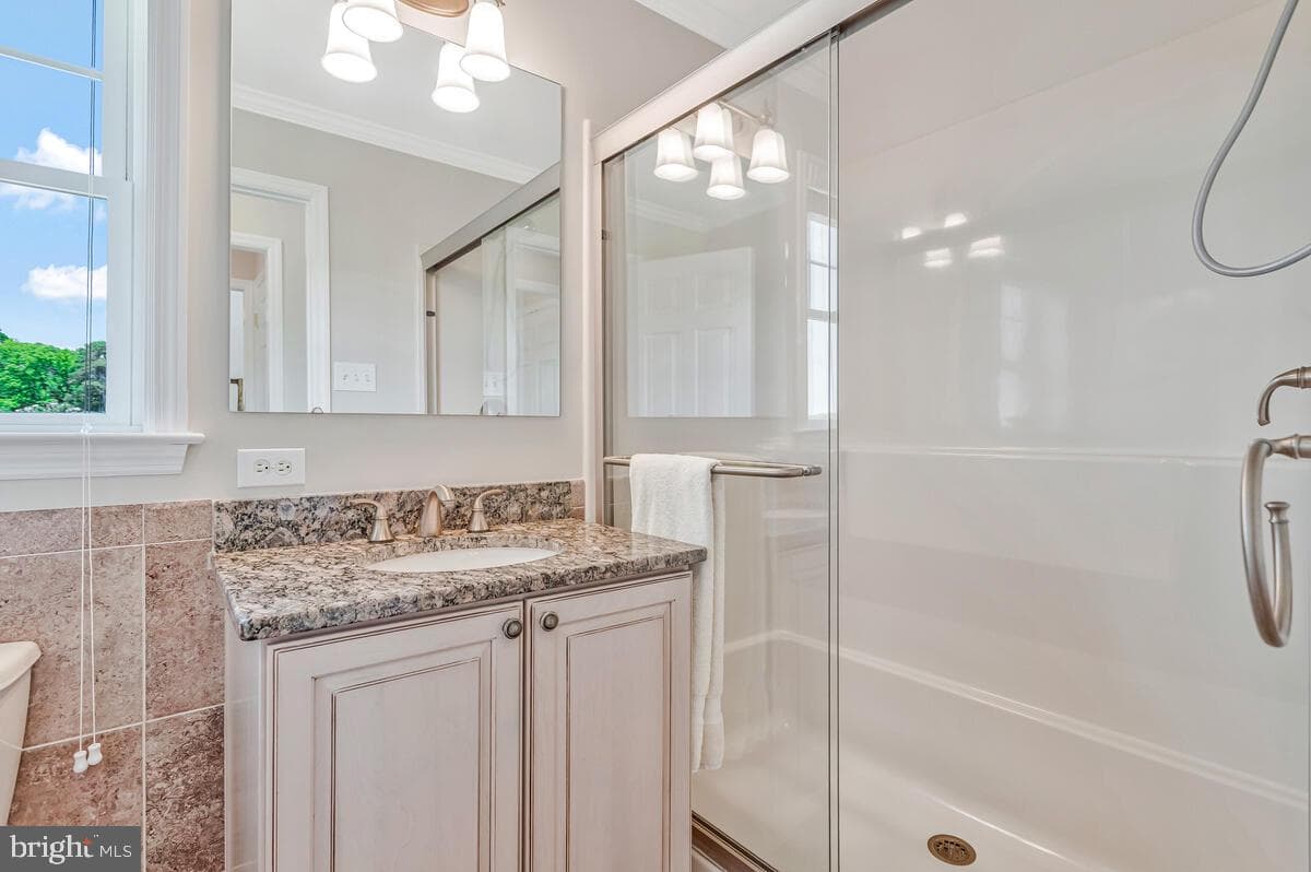 3300 Shore Drive photo 26