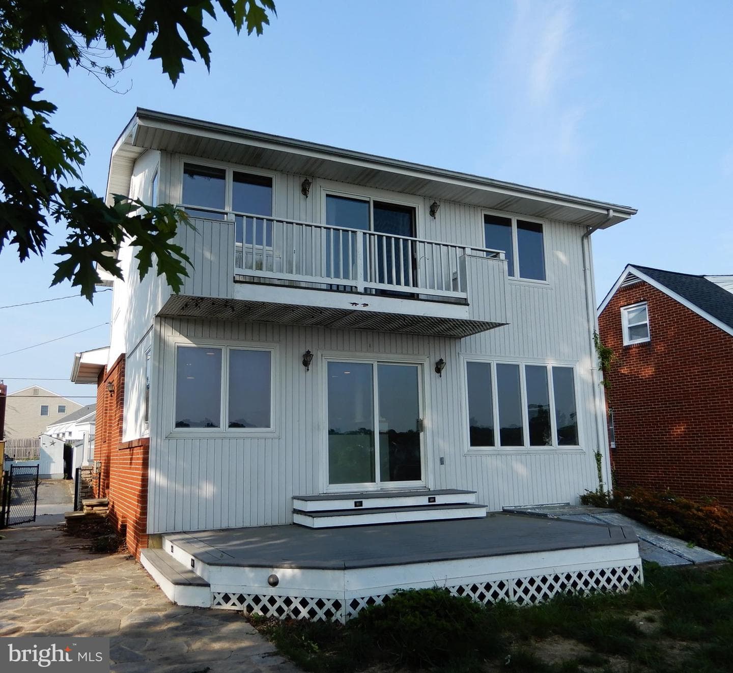 7638 Laurel Drive photo 9