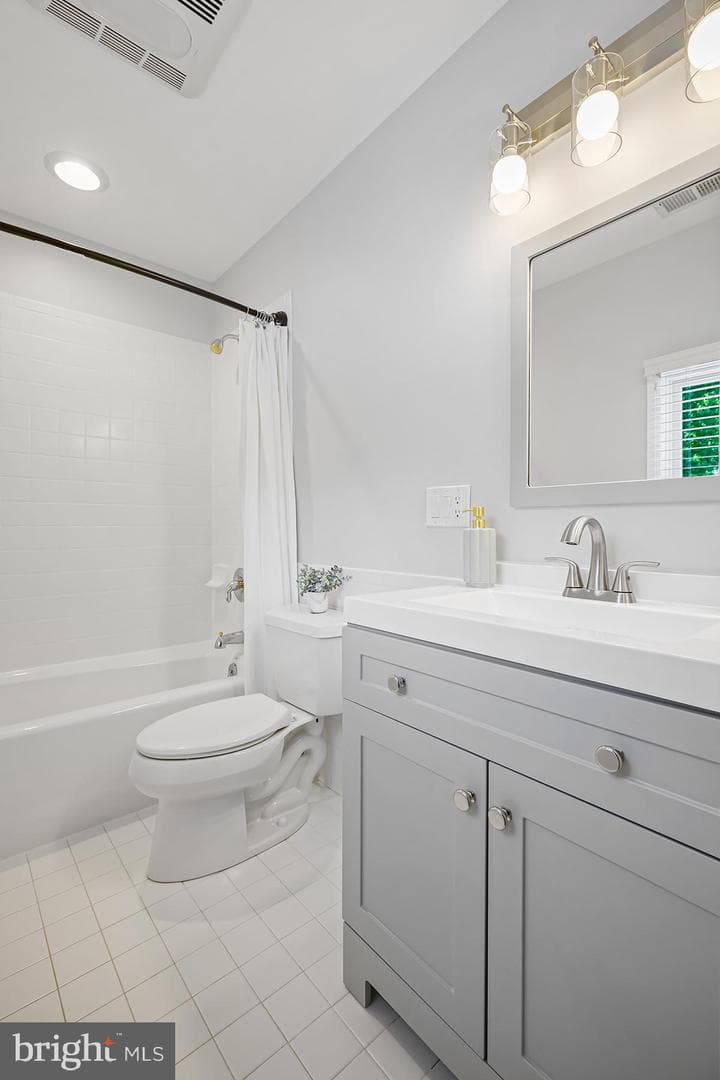 3442 Rockway Avenue photo 31