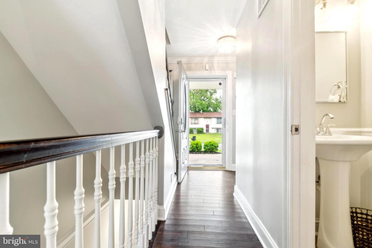 7940 Royal Mint Place photo 8