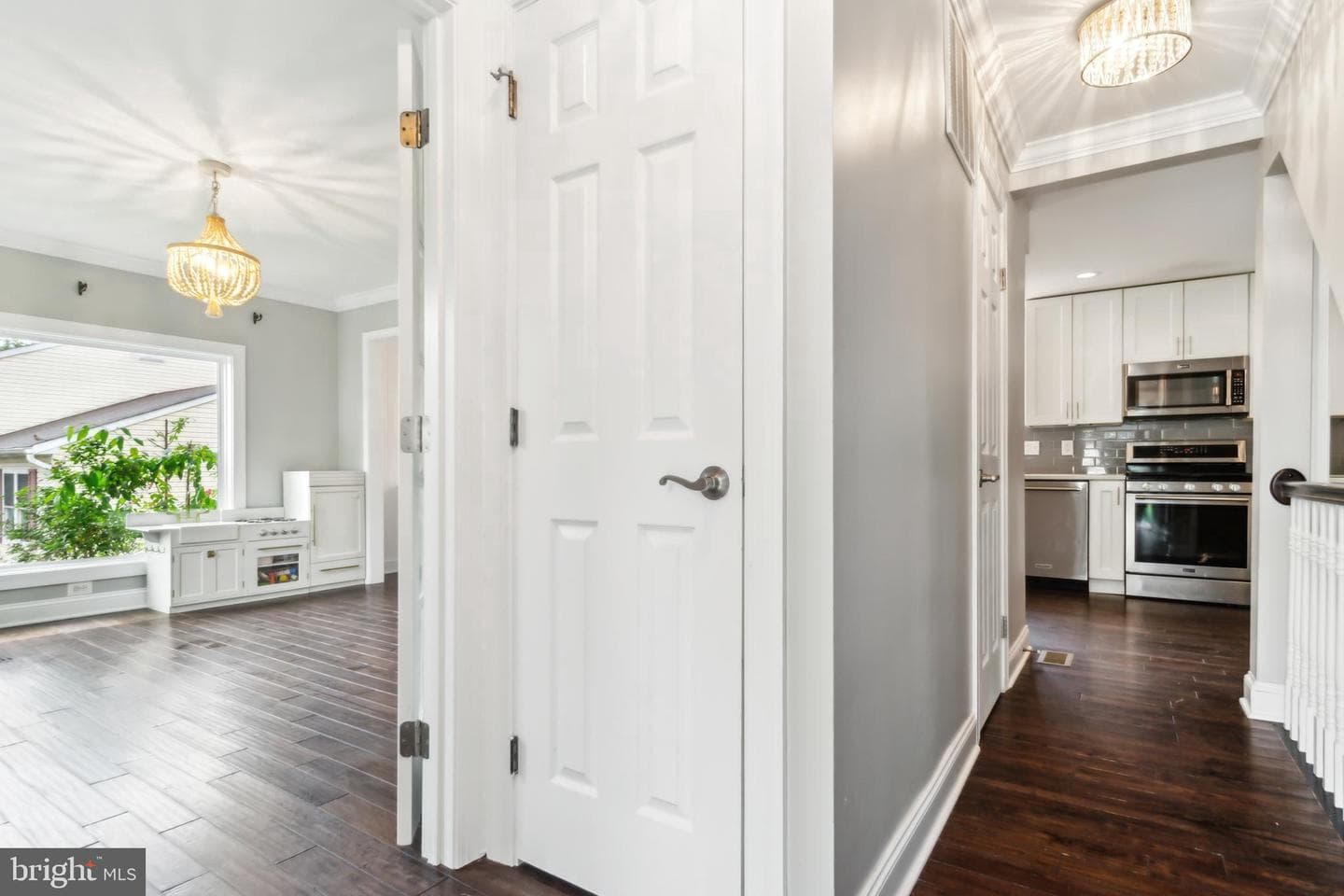 7940 Royal Mint Place photo 9