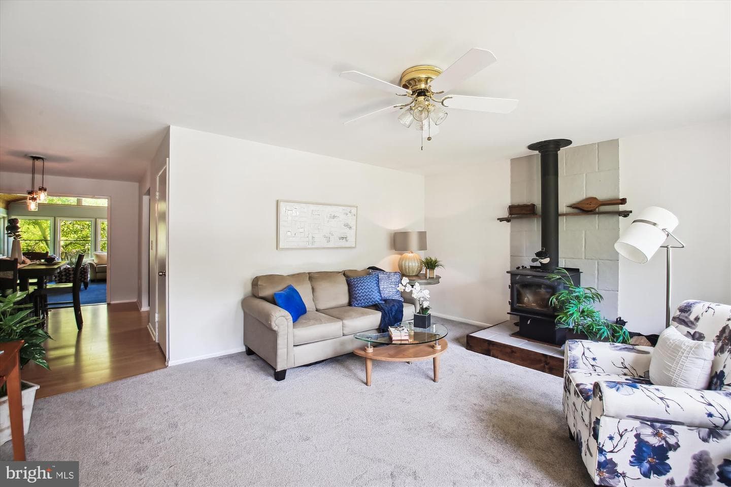 1590 Long Point Road photo 3