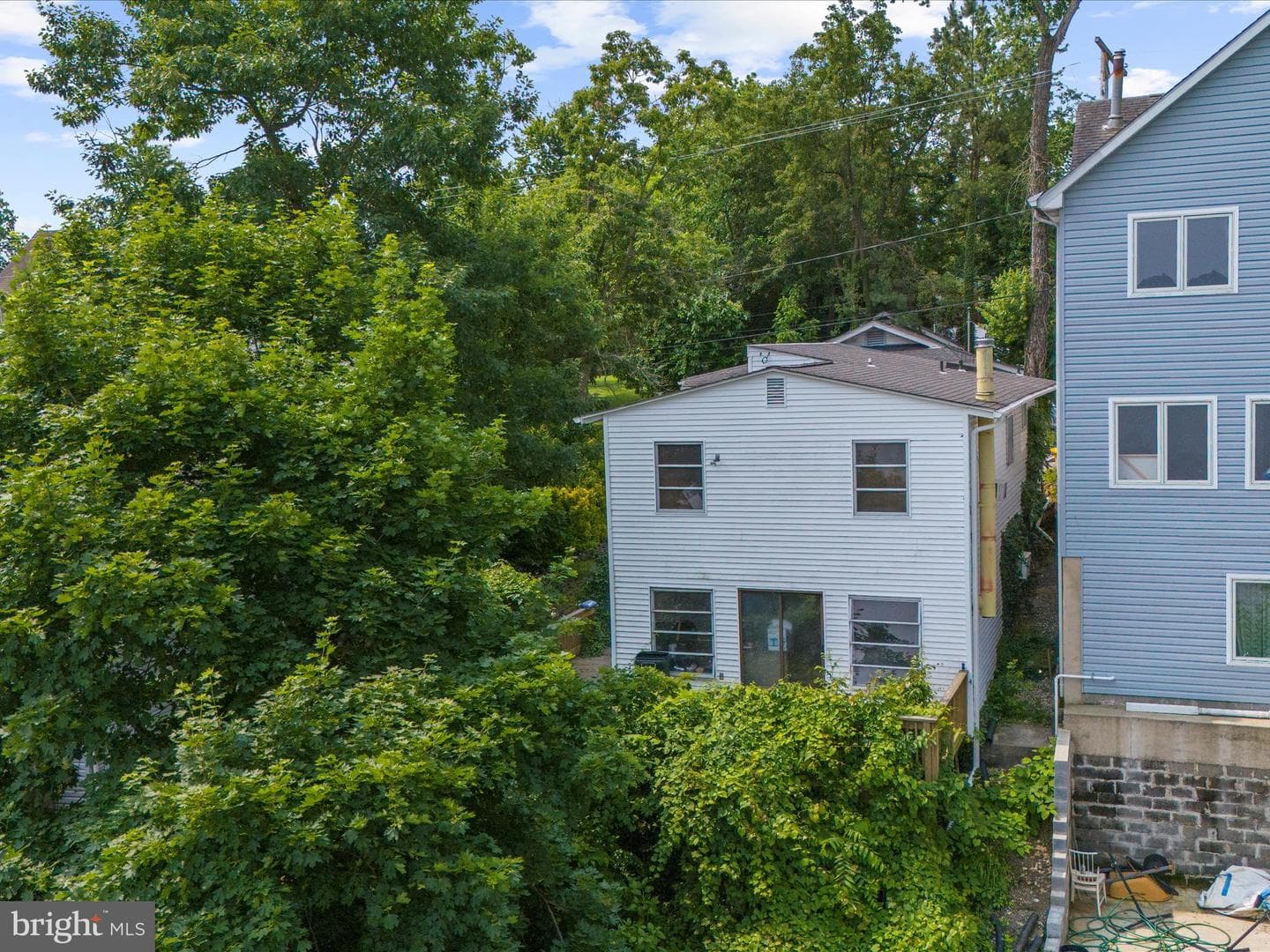 8 Shore Walk Road photo 15