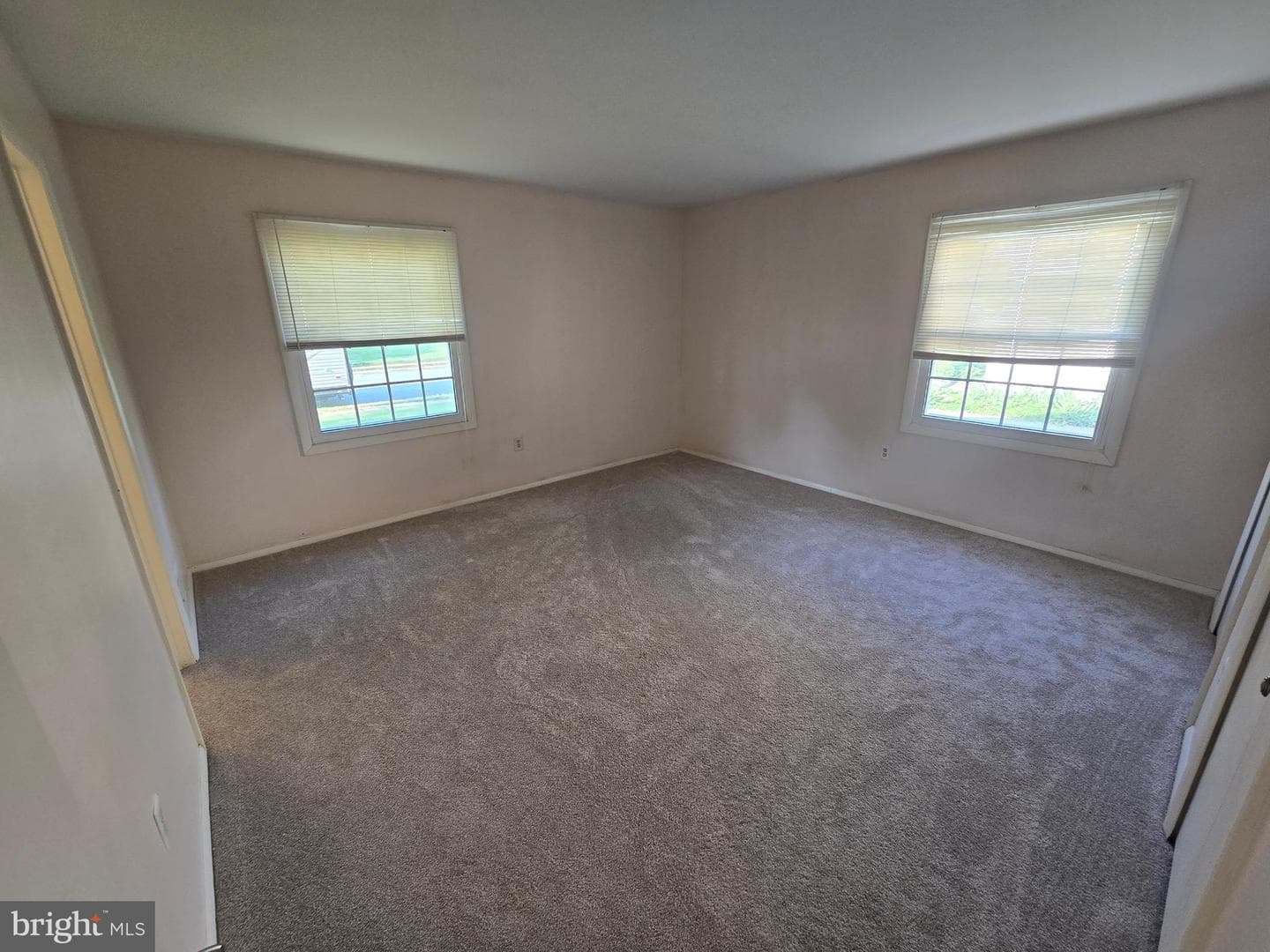 2237 Autumn Valley Circle photo 18