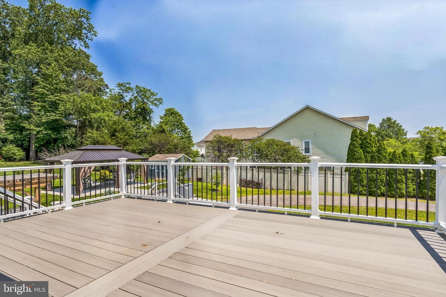 114 Calhoun Street photo 33