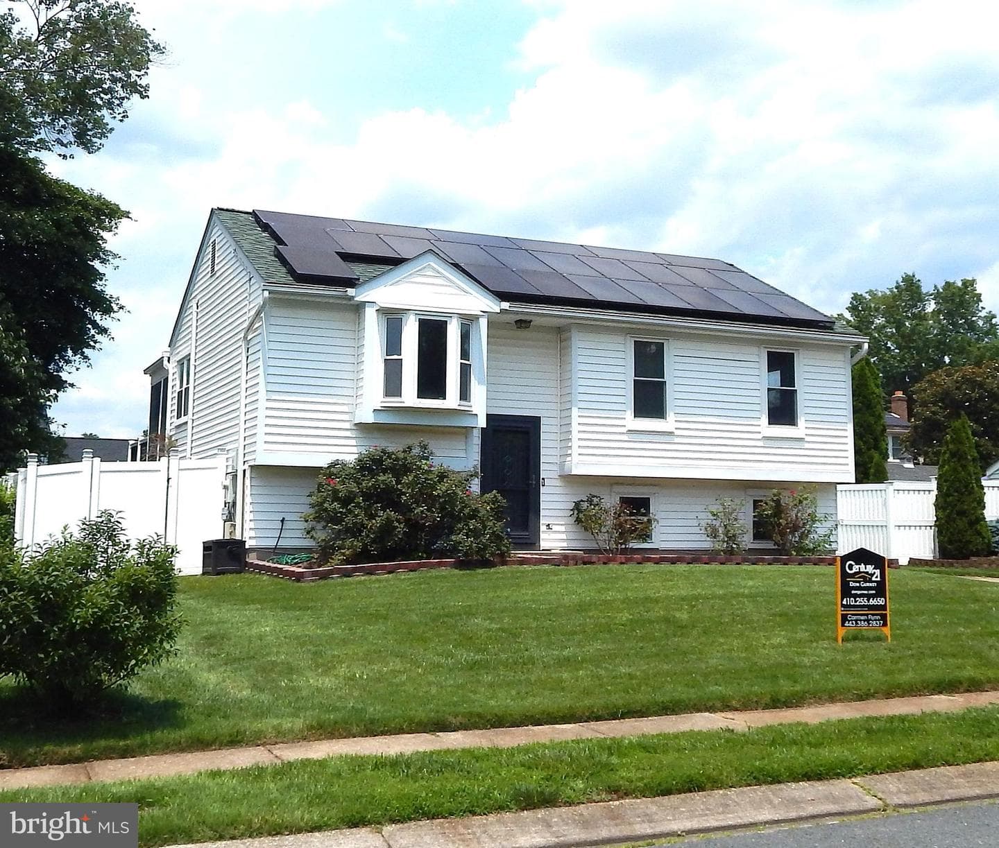 308 Alexis Drive photo 1