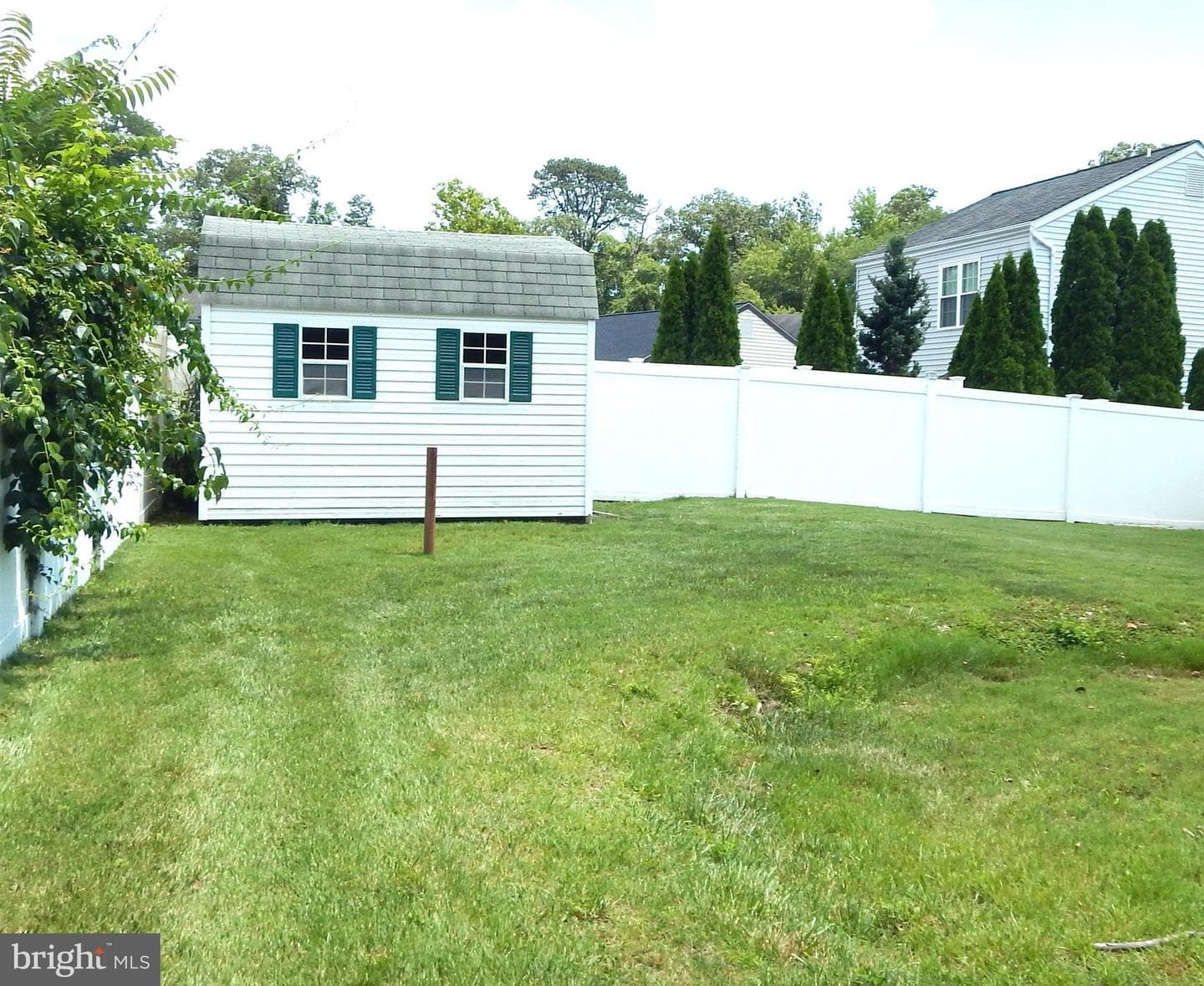 308 Alexis Drive photo 25