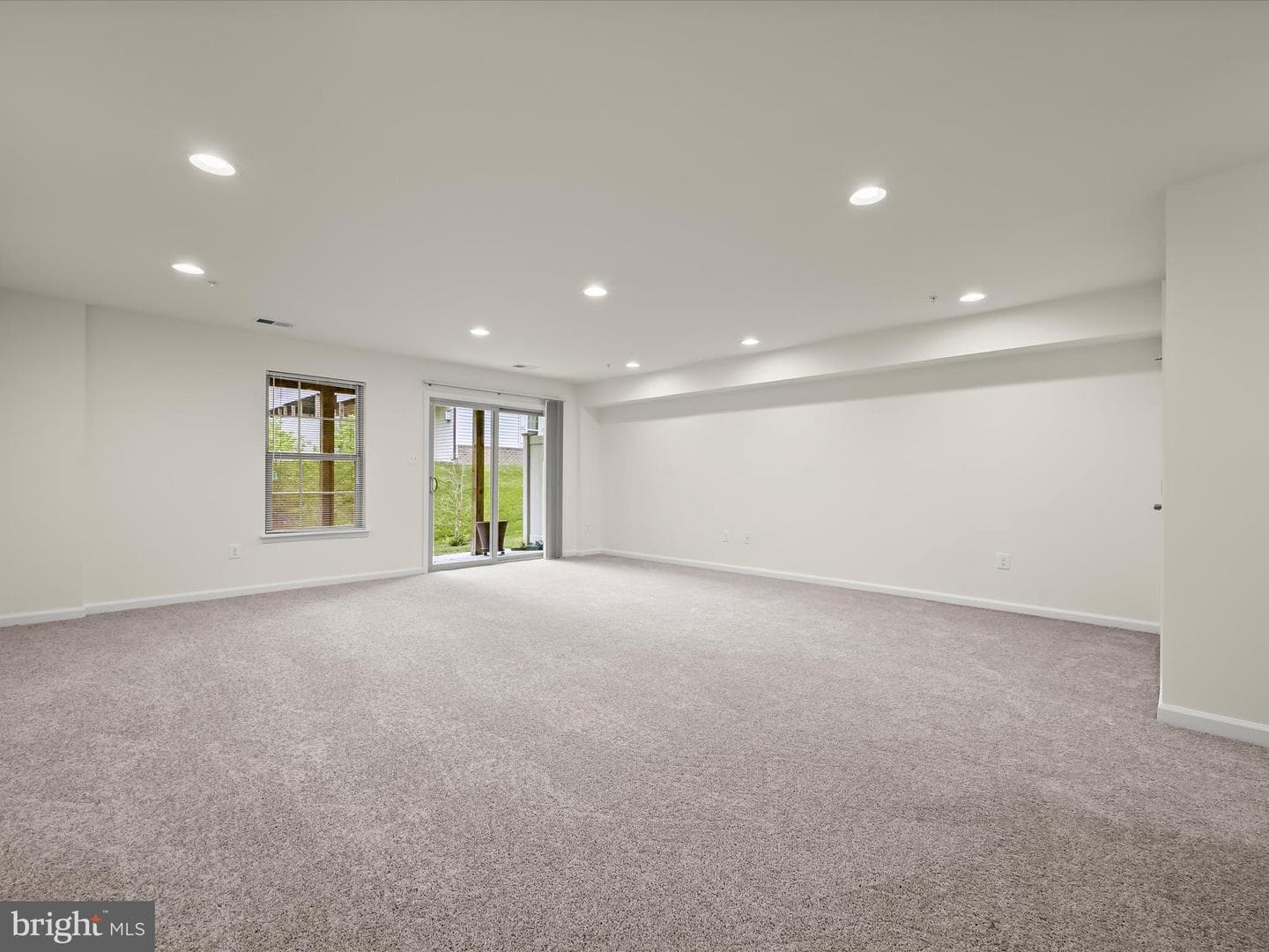2739 Prospect Hill Drive photo 10
