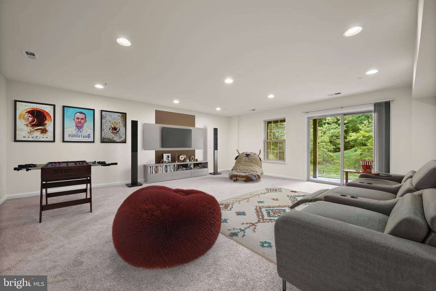 2739 Prospect Hill Drive photo 3