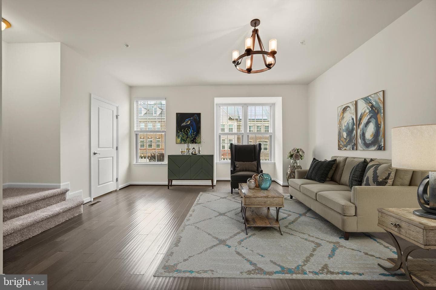 2739 Prospect Hill Drive photo 4