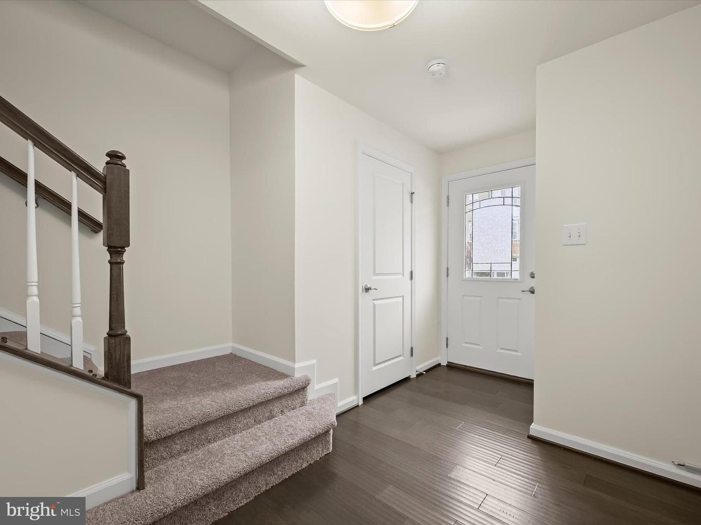 2739 Prospect Hill Drive photo 8