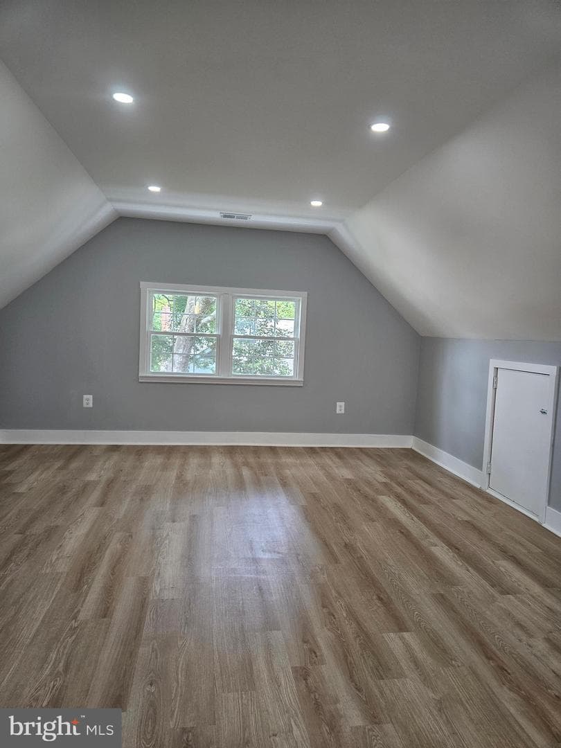 2 Saint Charles Road photo 28