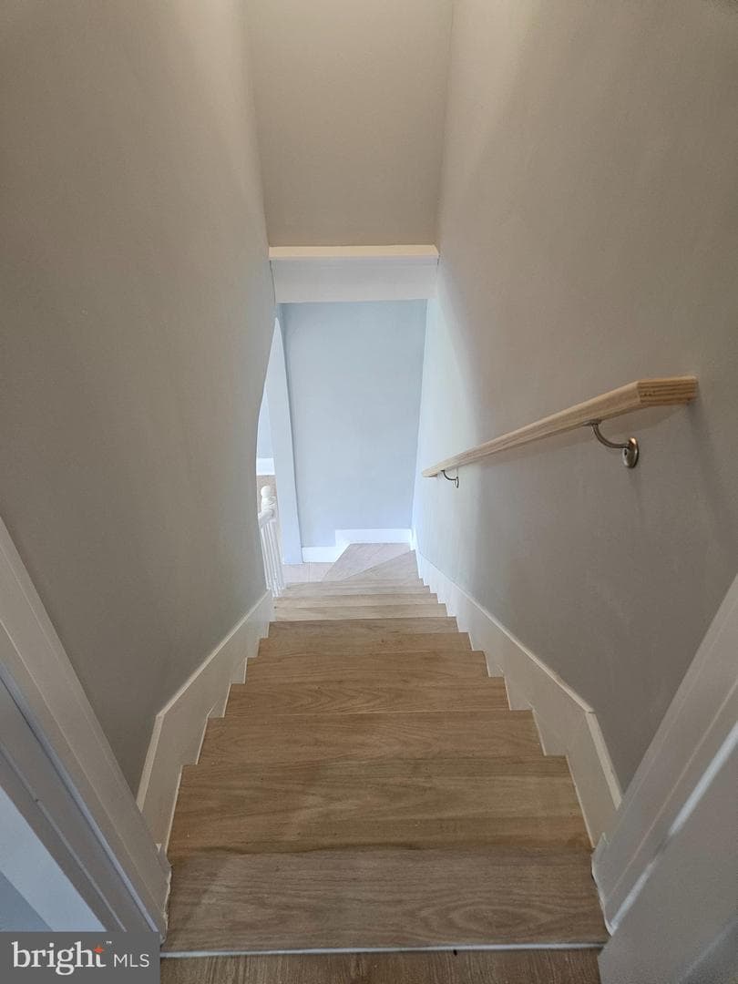 2 Saint Charles Road photo 35