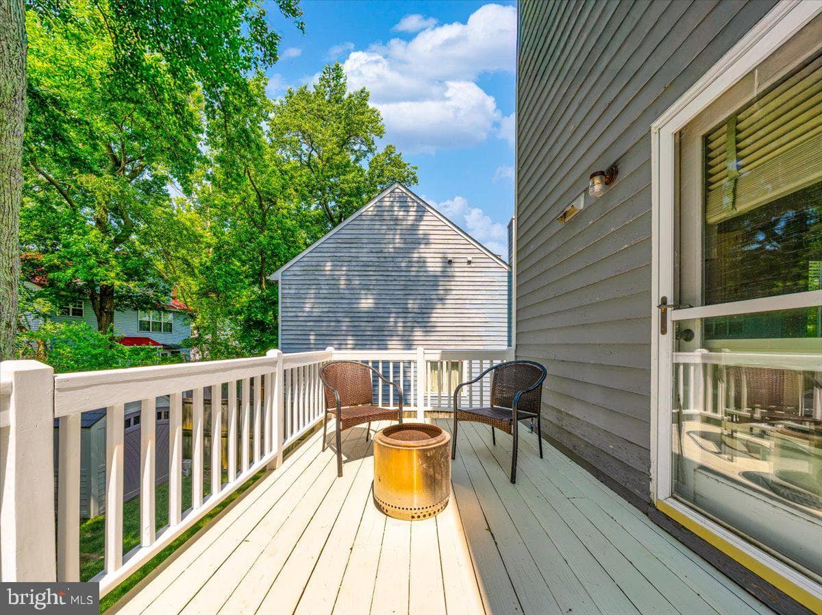 1323 Washington Drive photo 42