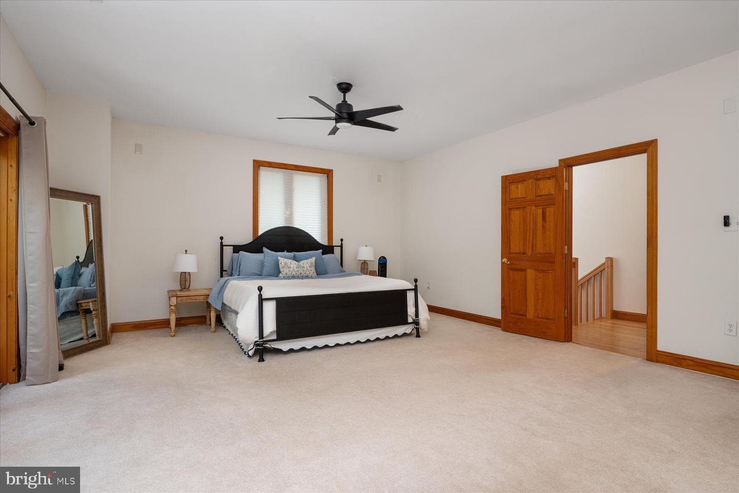 2710 Parkview Drive photo 30