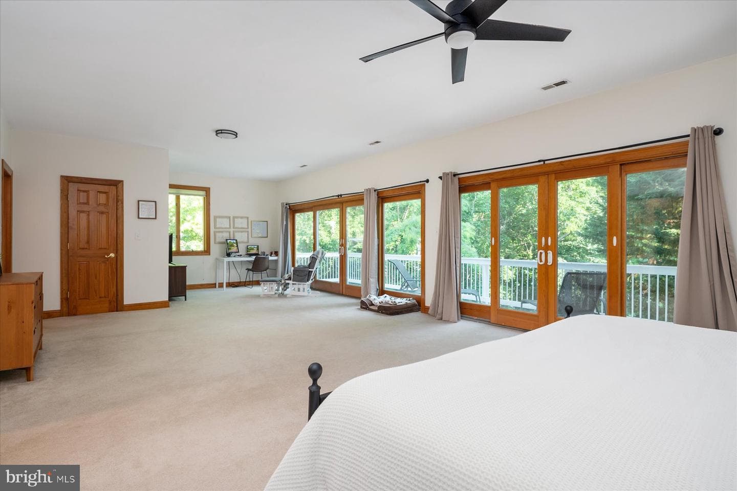 2710 Parkview Drive photo 31