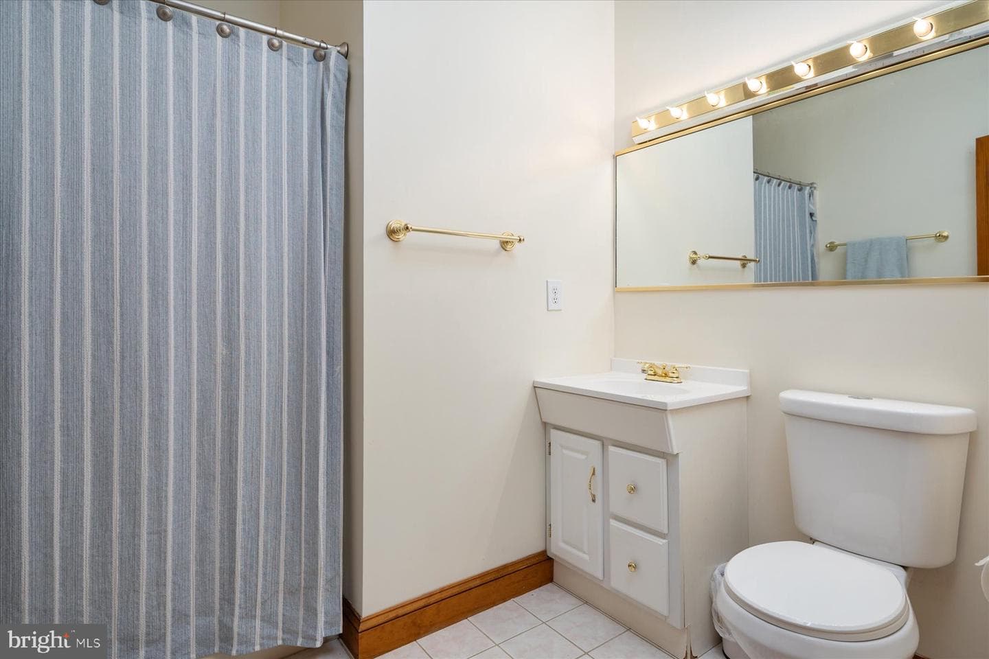 2710 Parkview Drive photo 43