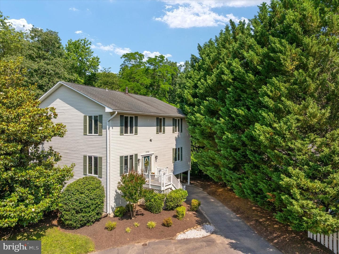 2710 Parkview Drive photo 8