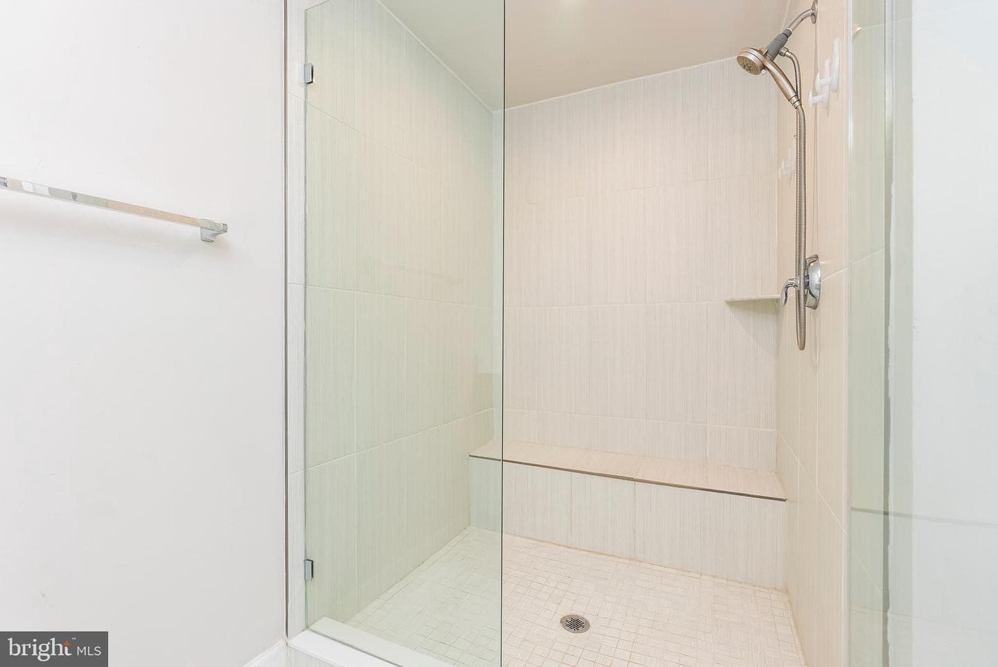 2270 Haw River Road photo 25