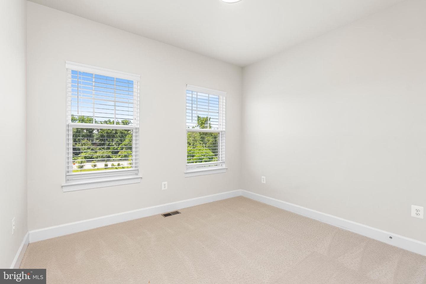 2270 Haw River Road photo 26