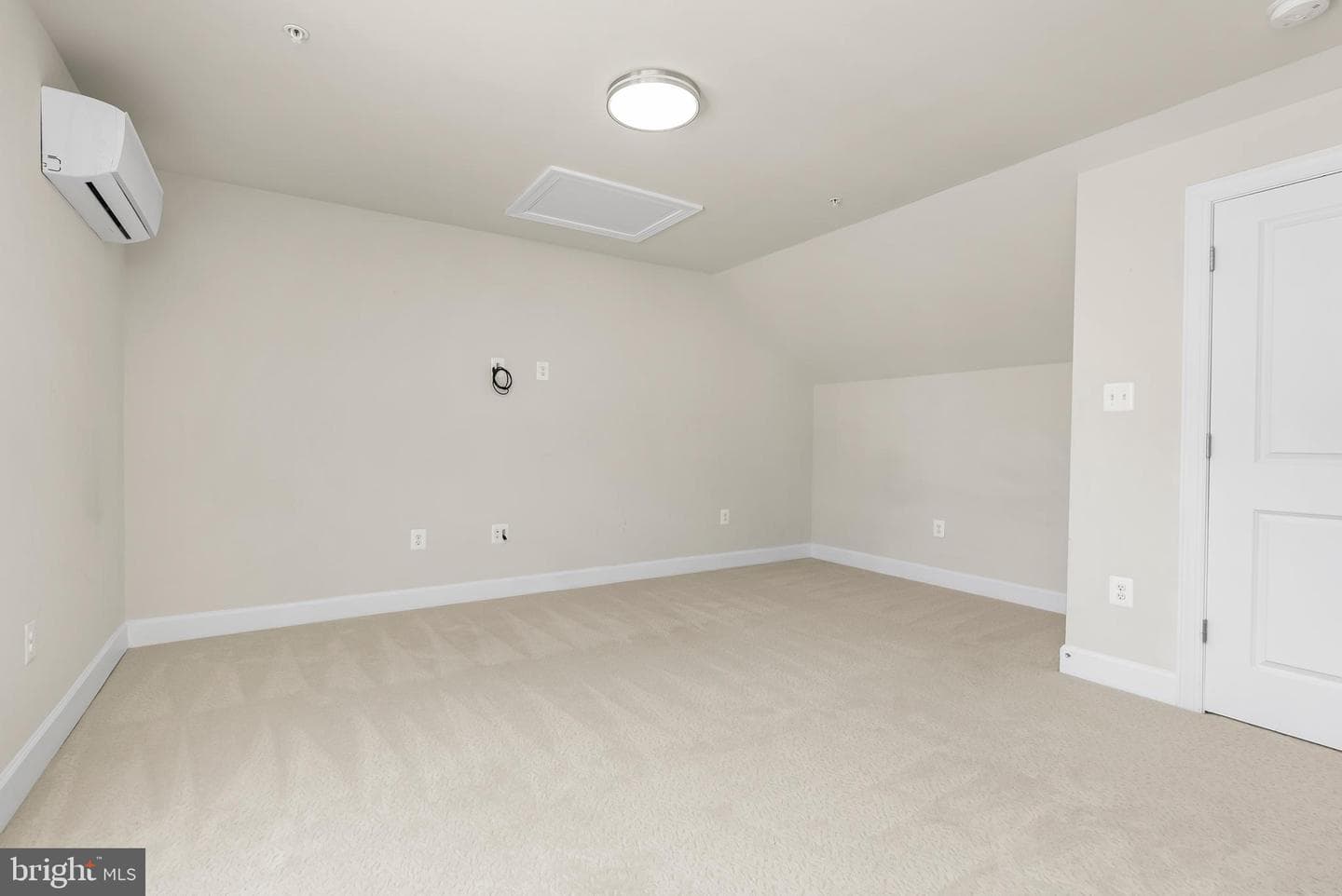 2270 Haw River Road photo 34