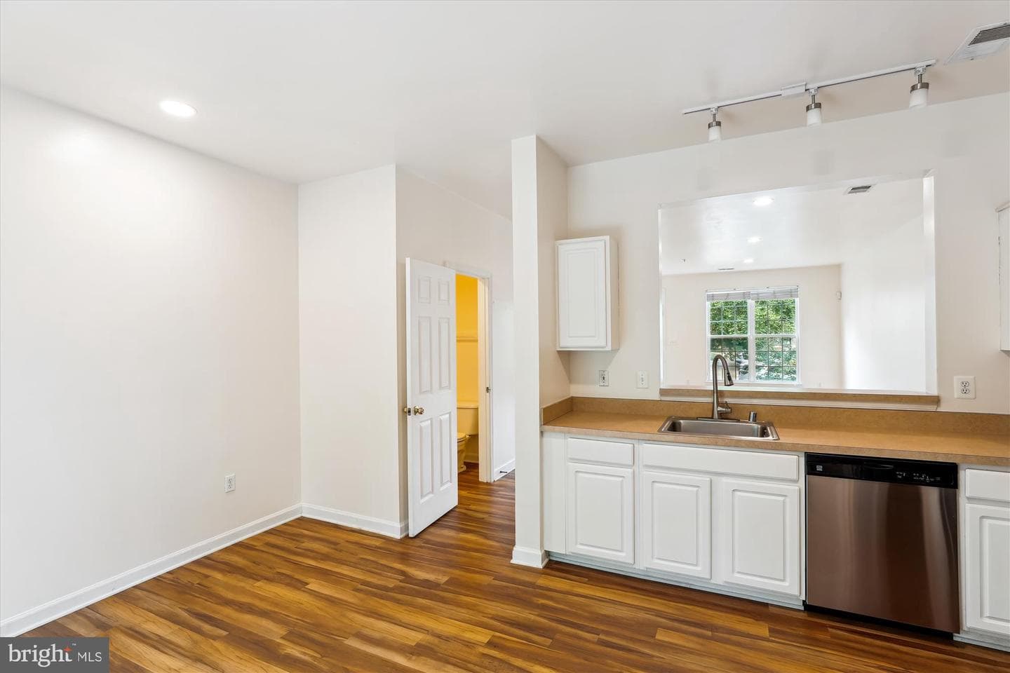8652 Aspen Grove Court photo 15