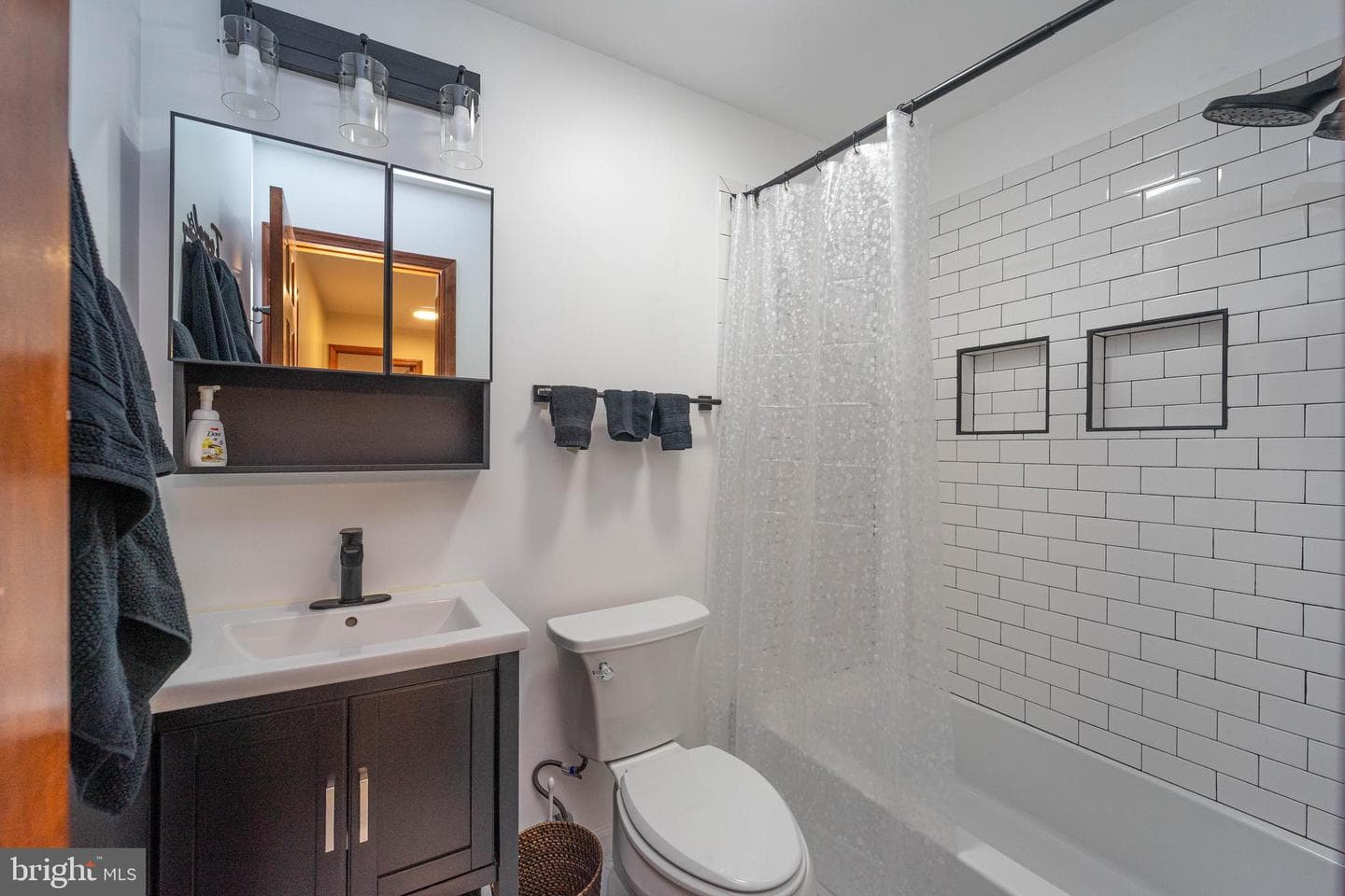 7883 Chestnut Leaf Road photo 17