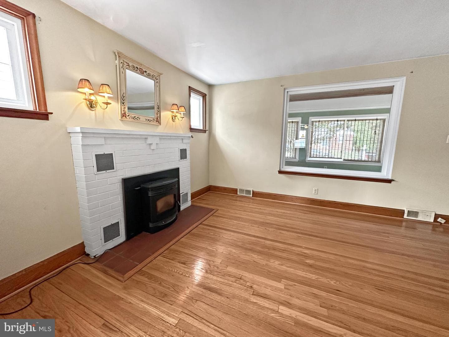 5713 Magie Street photo 17