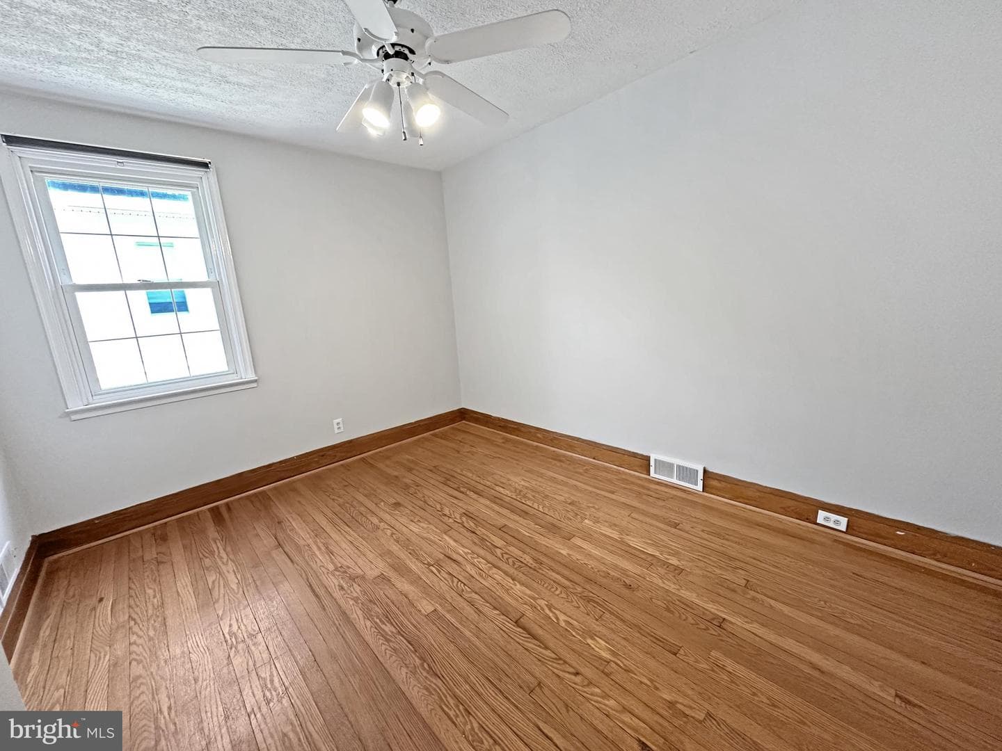 5713 Magie Street photo 31