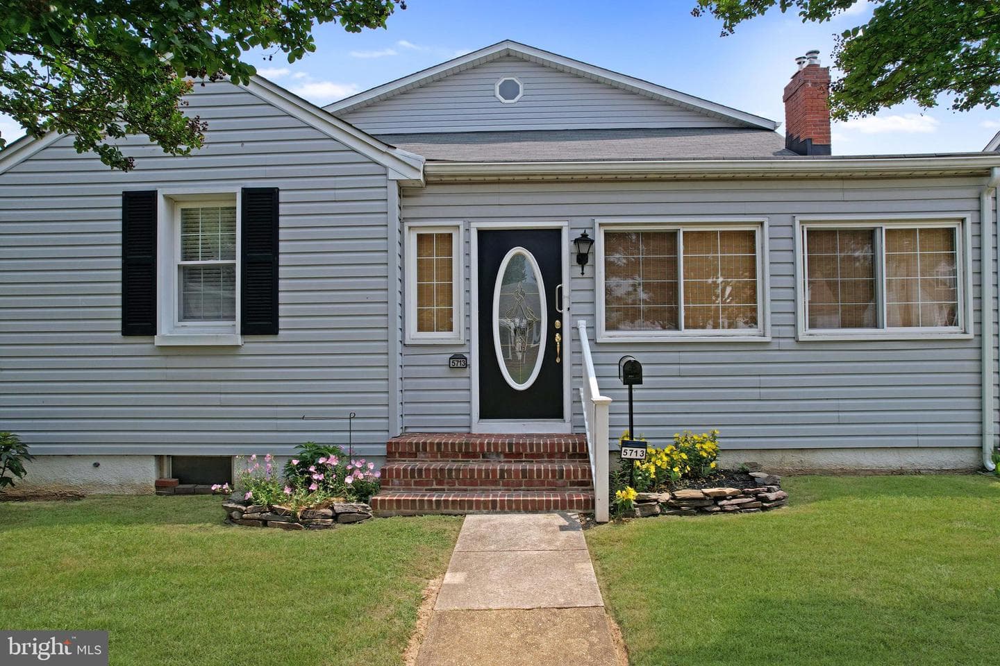 5713 Magie Street photo 4
