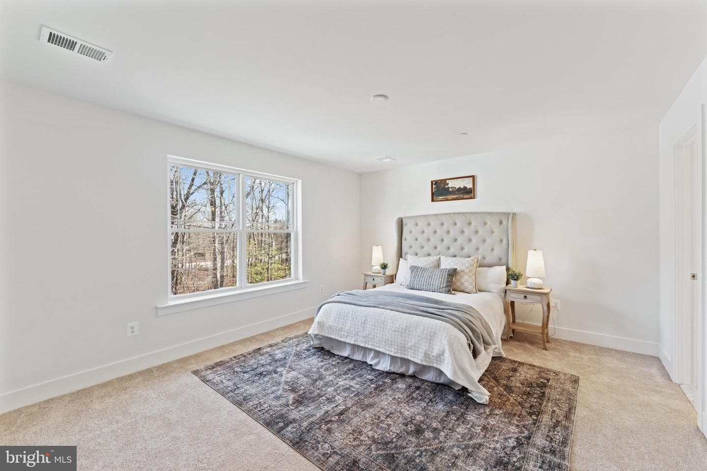 116 Overlea Drive E photo 22