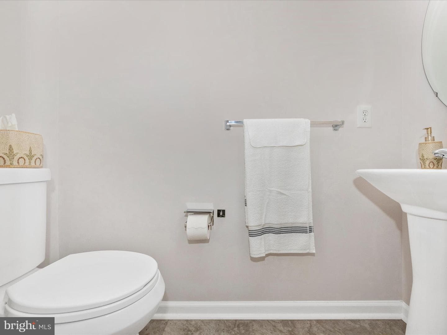 7732 Rotherham Drive photo 18