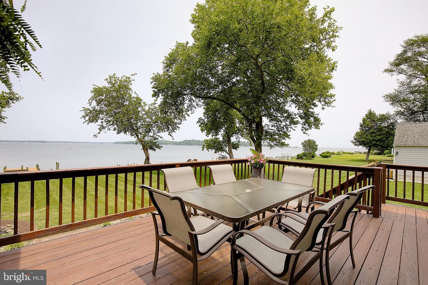 1090 River Bay Road photo 6