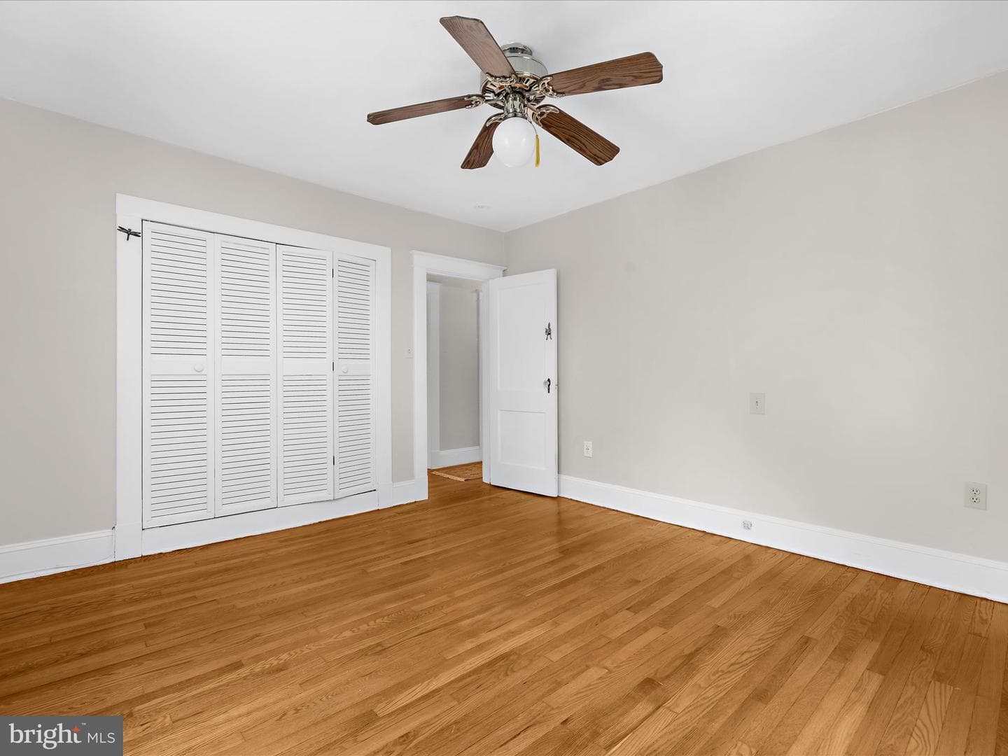 112 Homewood Road photo 30