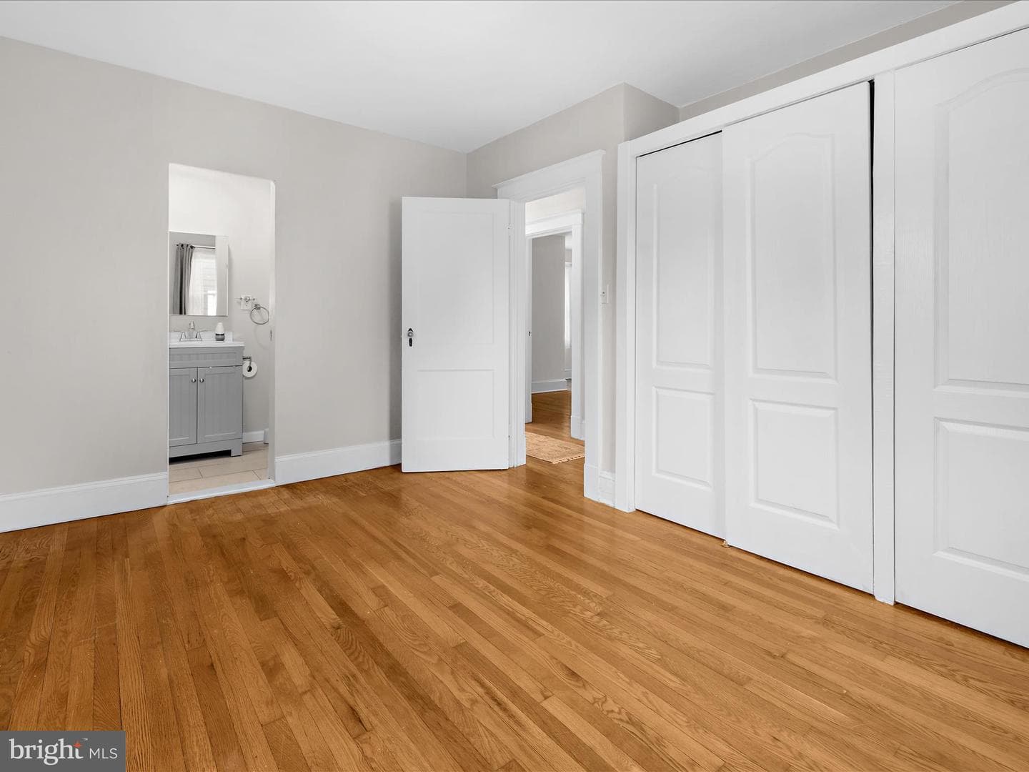 112 Homewood Road photo 32