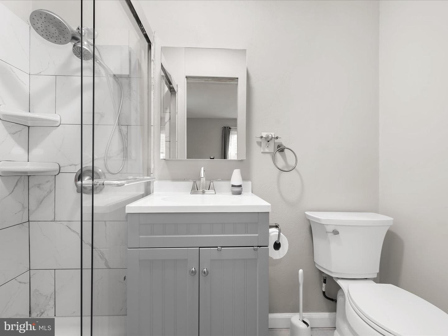 112 Homewood Road photo 33