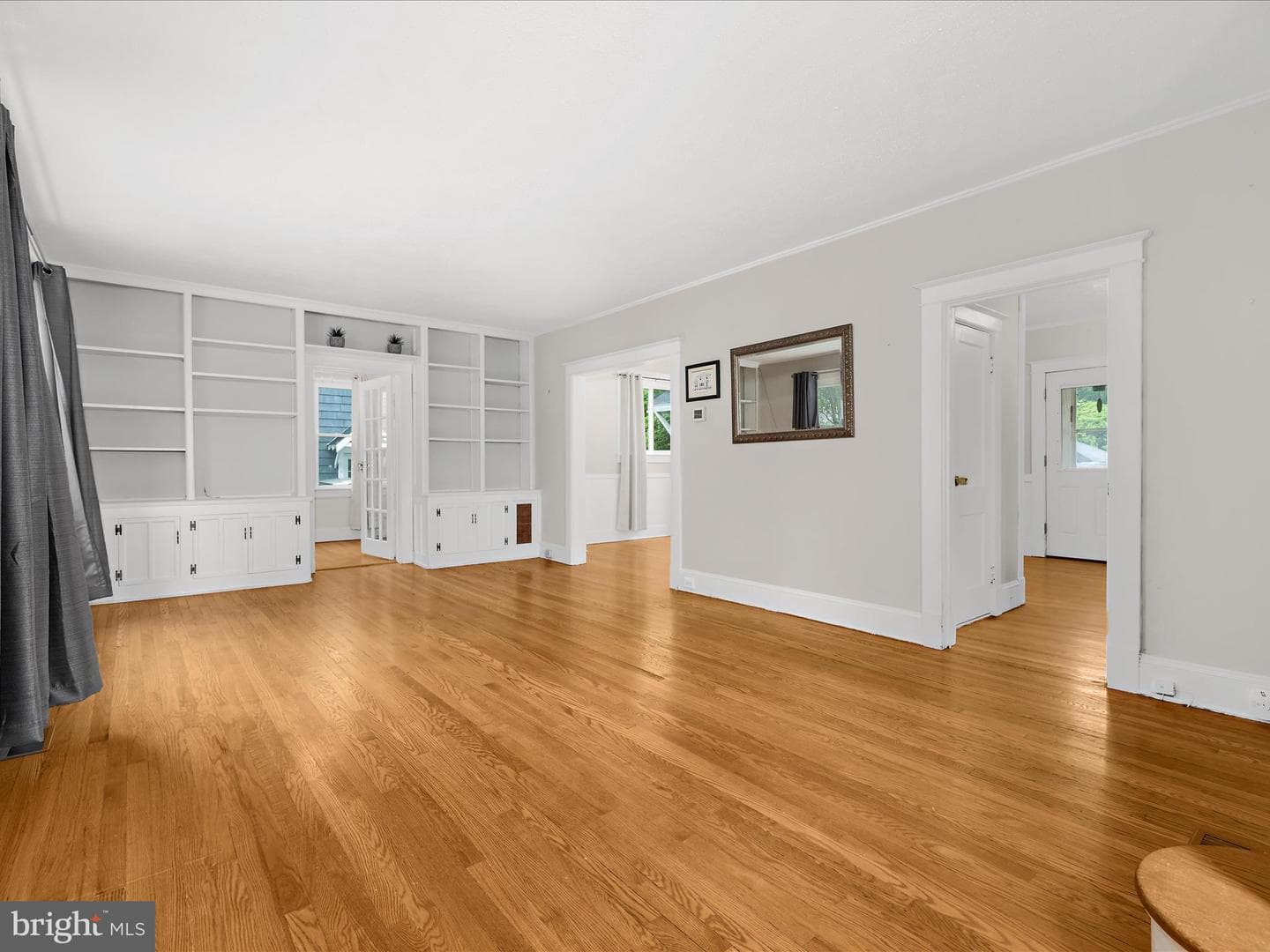 112 Homewood Road photo 4