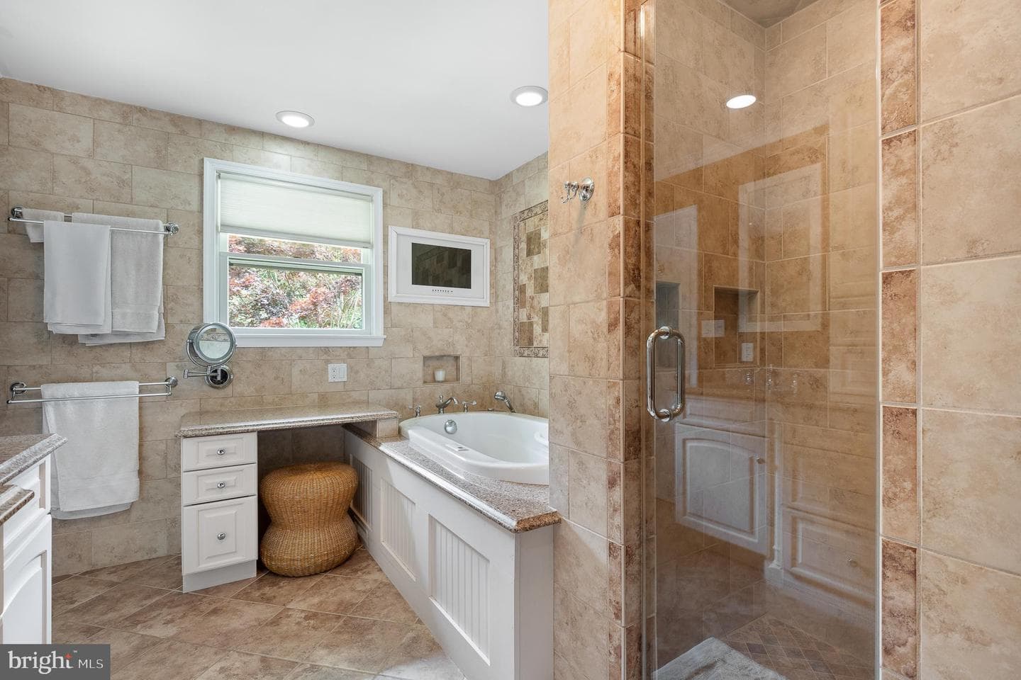 916 Upper Pindell Road photo 83