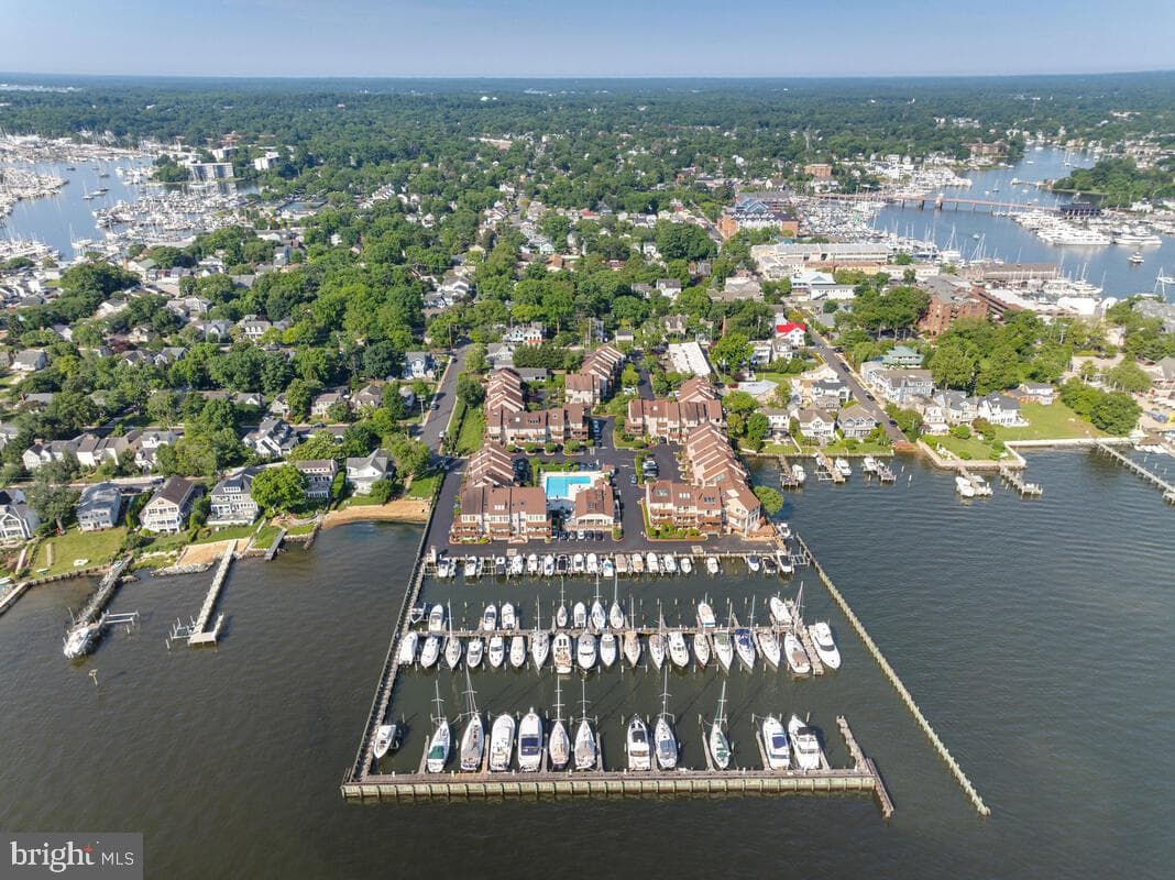 21 Chesapeake Landing photo 50