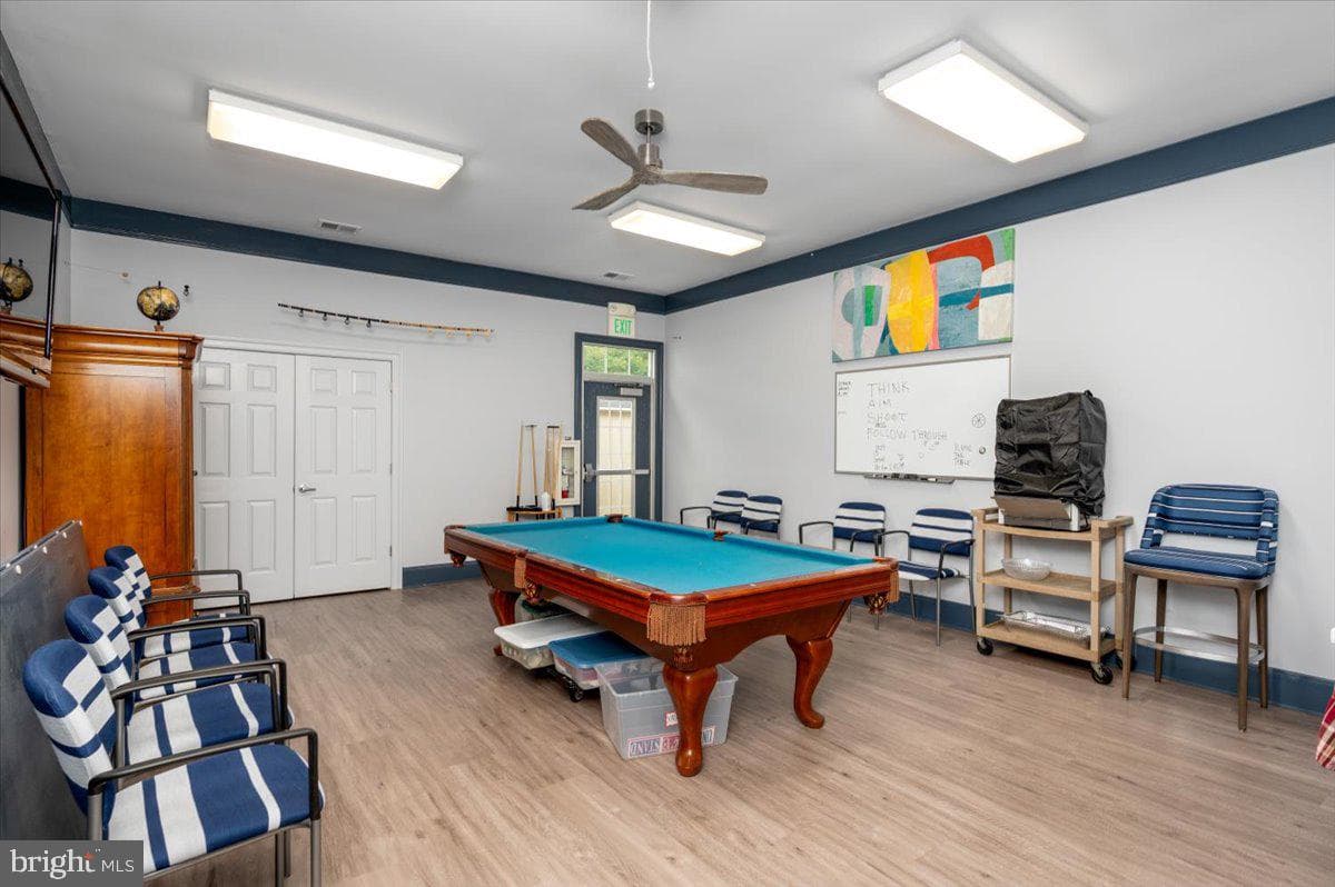 8607 Wintergreen Court #204 photo 31
