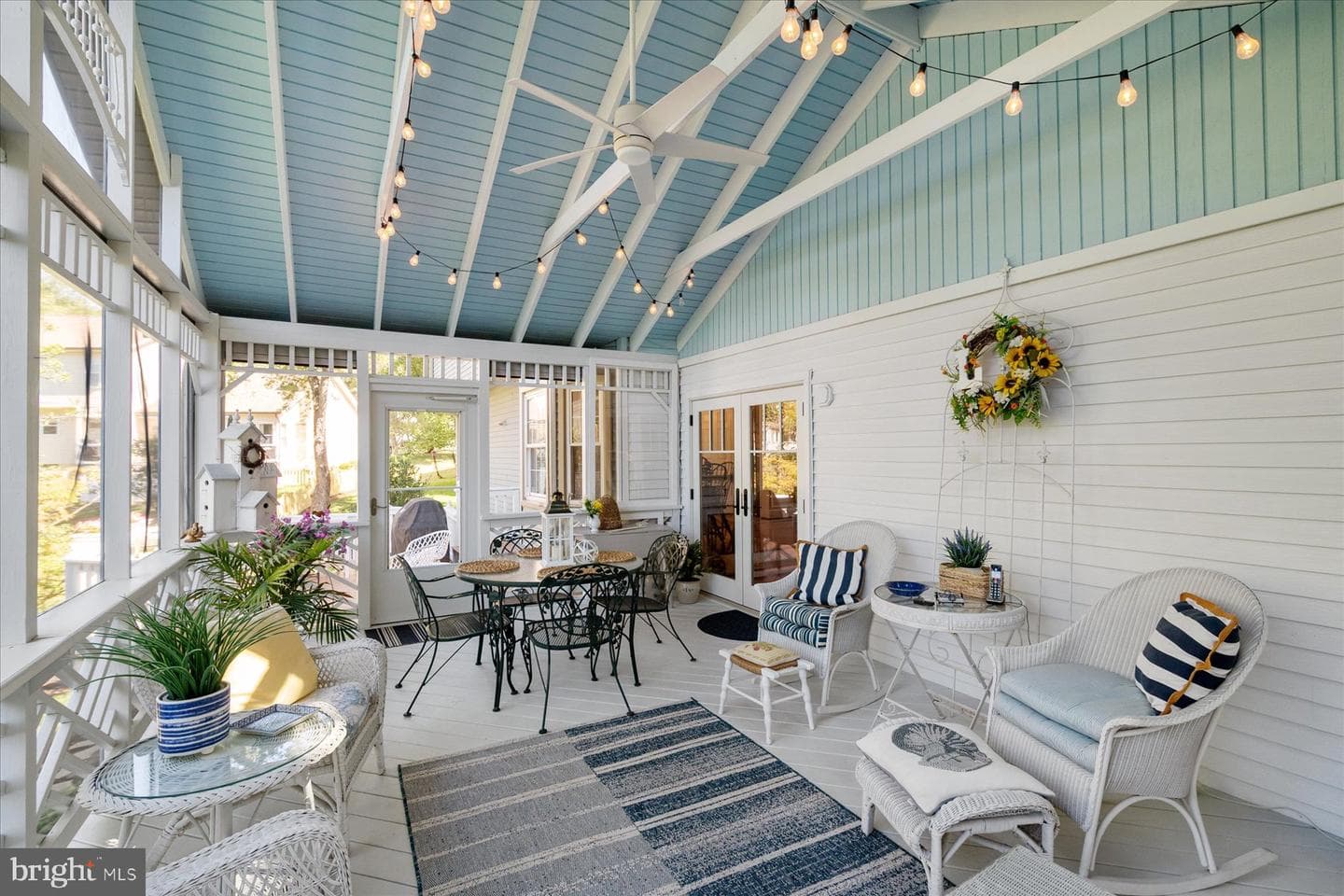 252 Bayshire Court photo 40