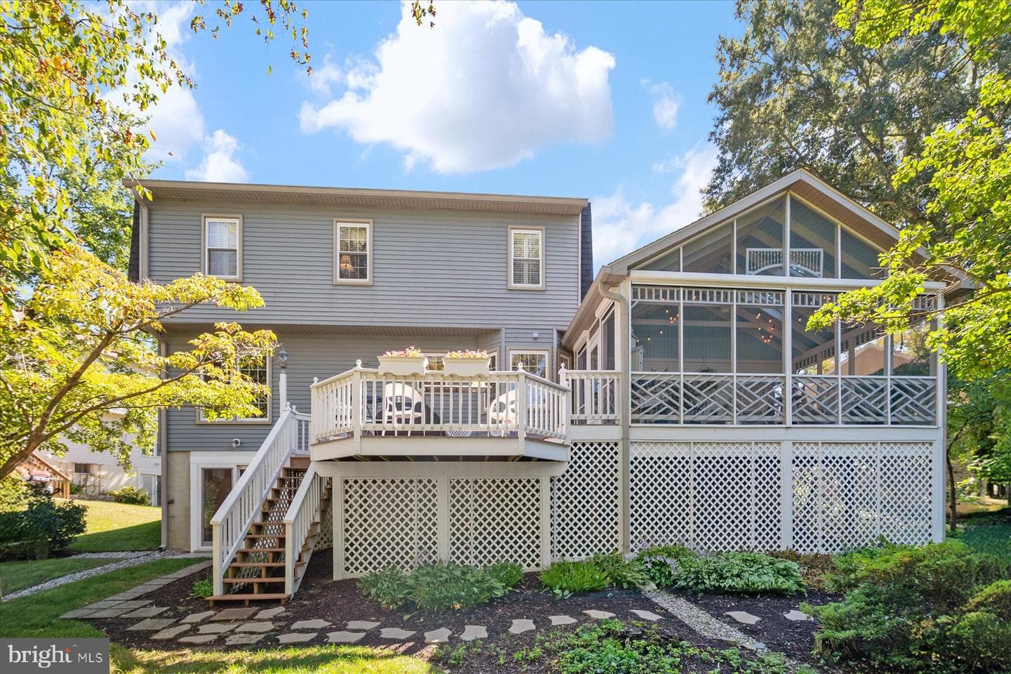 252 Bayshire Court photo 47
