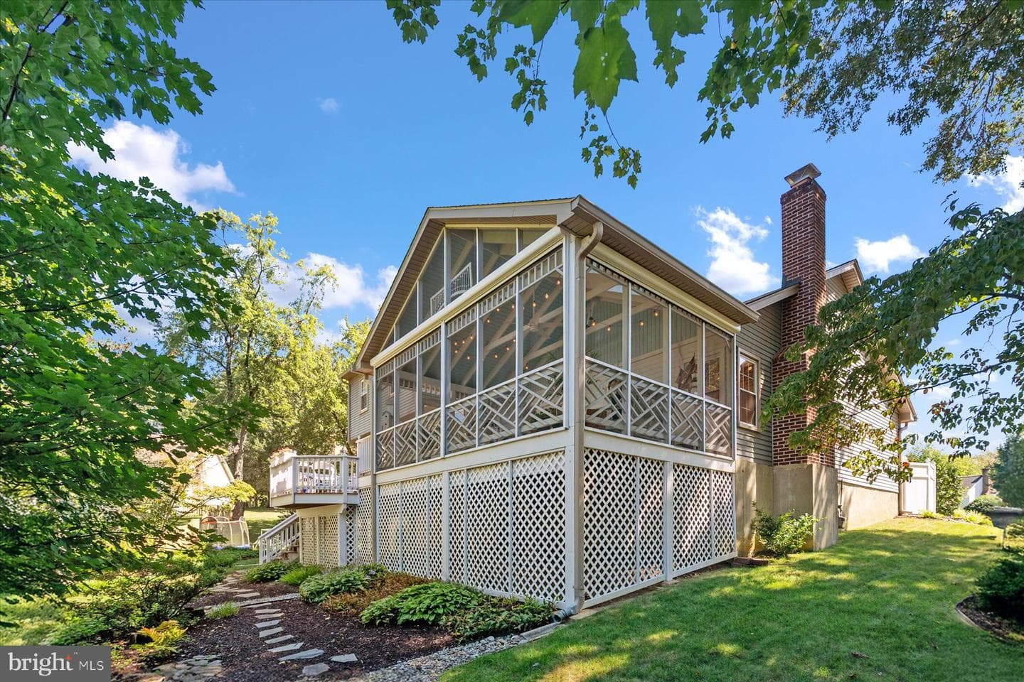 252 Bayshire Court photo 48